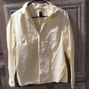 GAP Pale Yellow Button Down